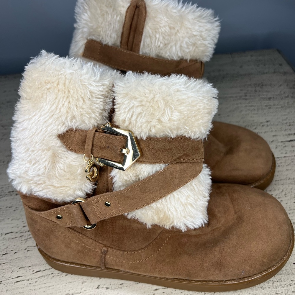 G By Guess Girls Guess Winter Faux Fur Lined Boots Brown Color Size 5M Pre-Owned
